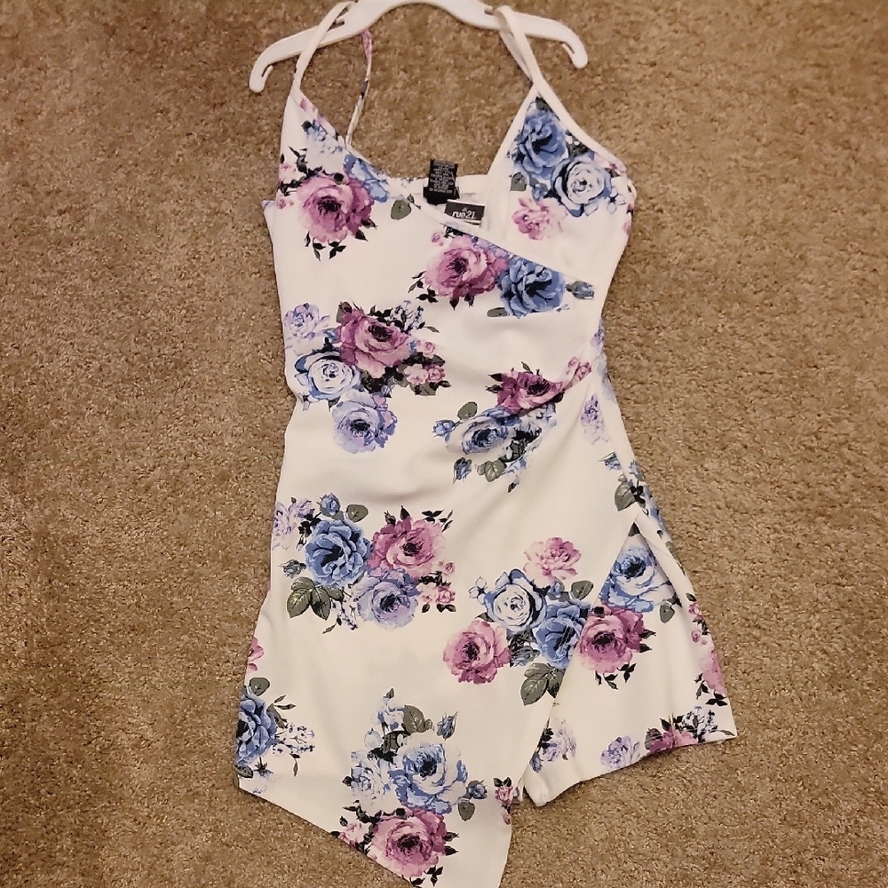 Rue21 Floral Asymmetrical Romper - Picture 4 of 5